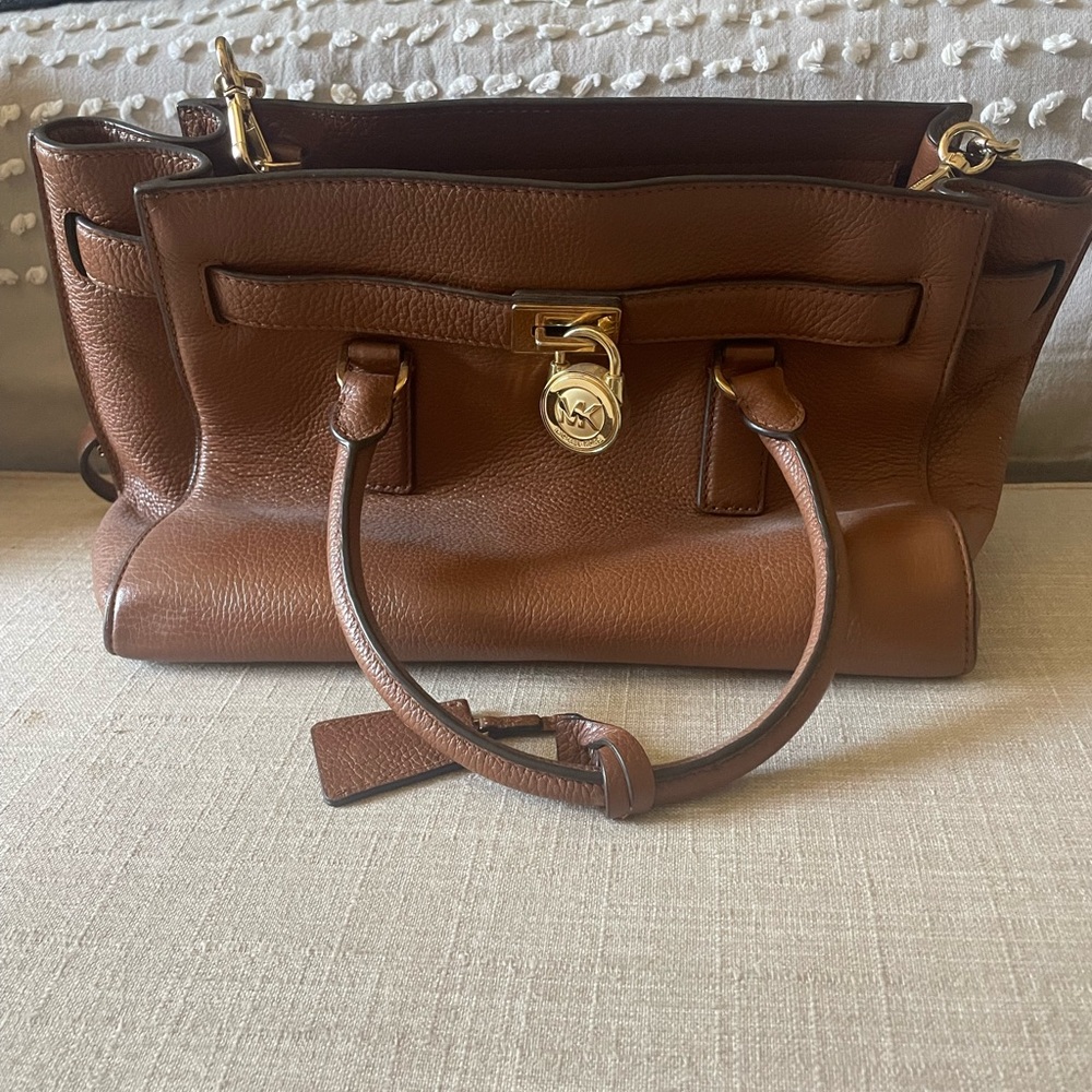 Michael Kors Handbag / Satchel